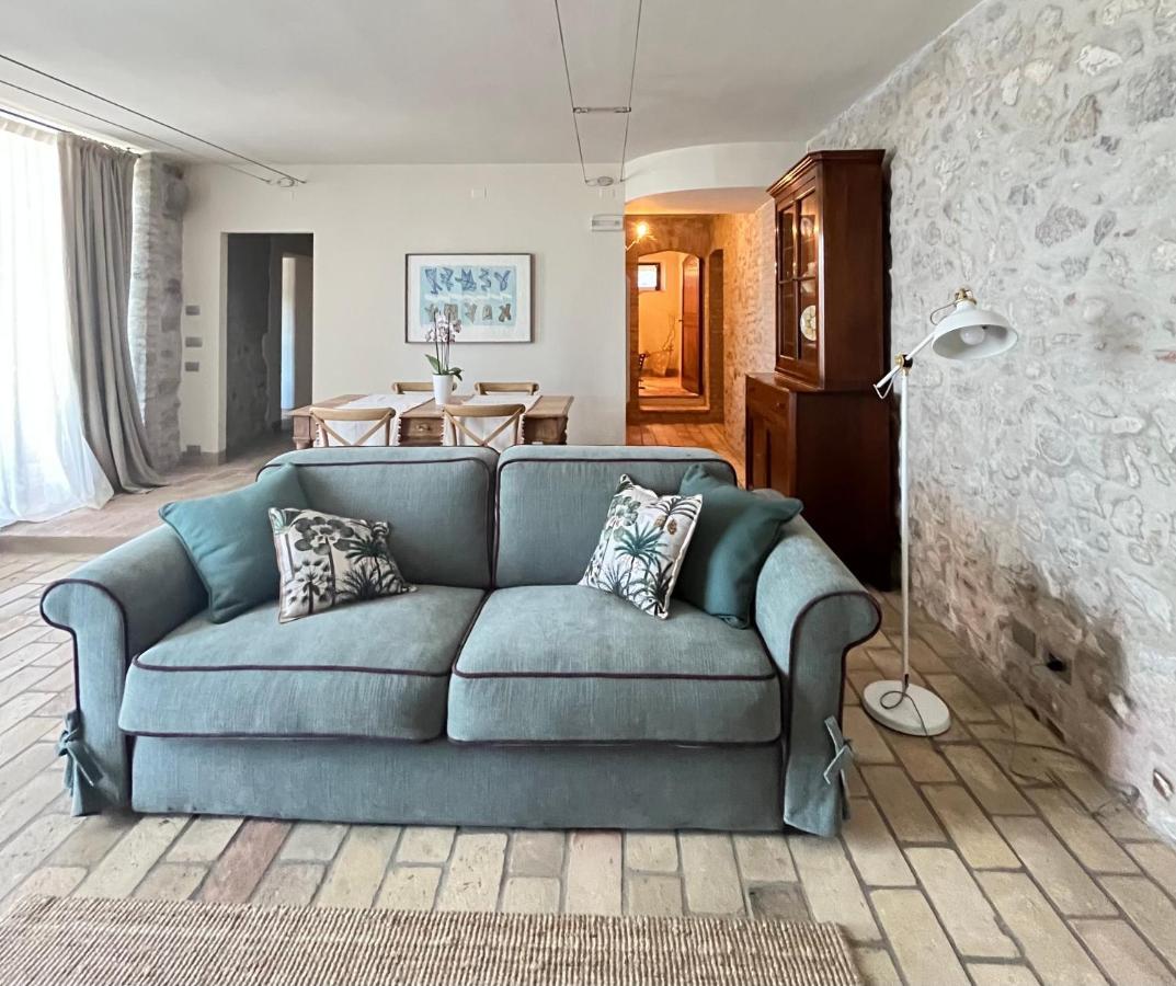 Le Mansarine Charme B&B Castellaro  Eksteriør bilde