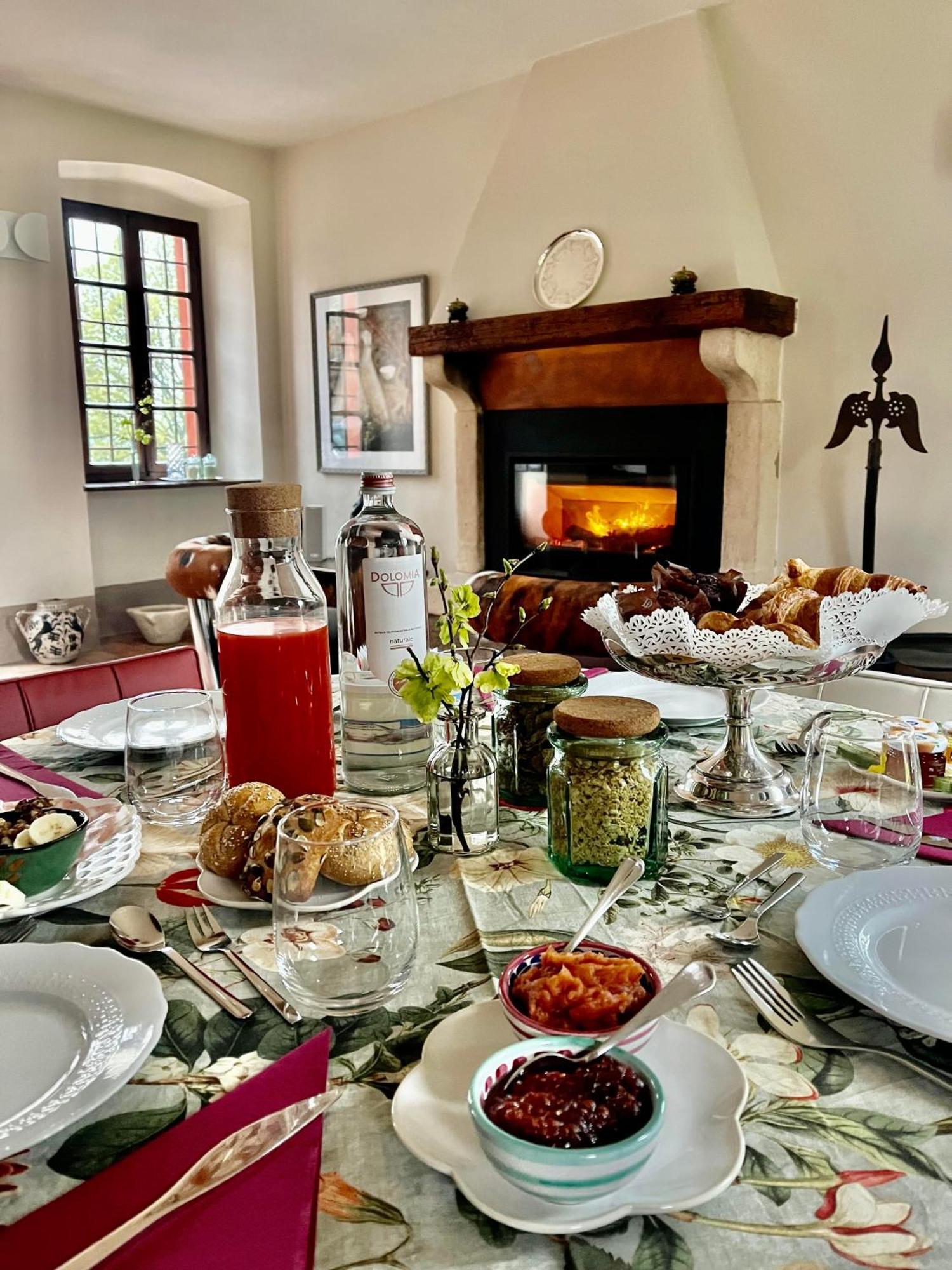 Le Mansarine Charme B&B Castellaro  Eksteriør bilde